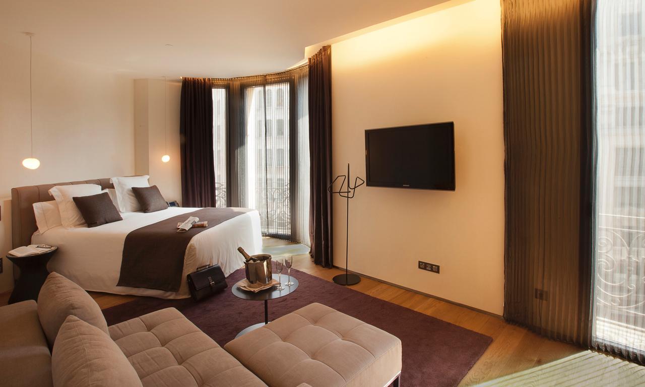 Hotel Ohla Barcellona Esterno foto A room at the Mandarin Oriental Barcelona