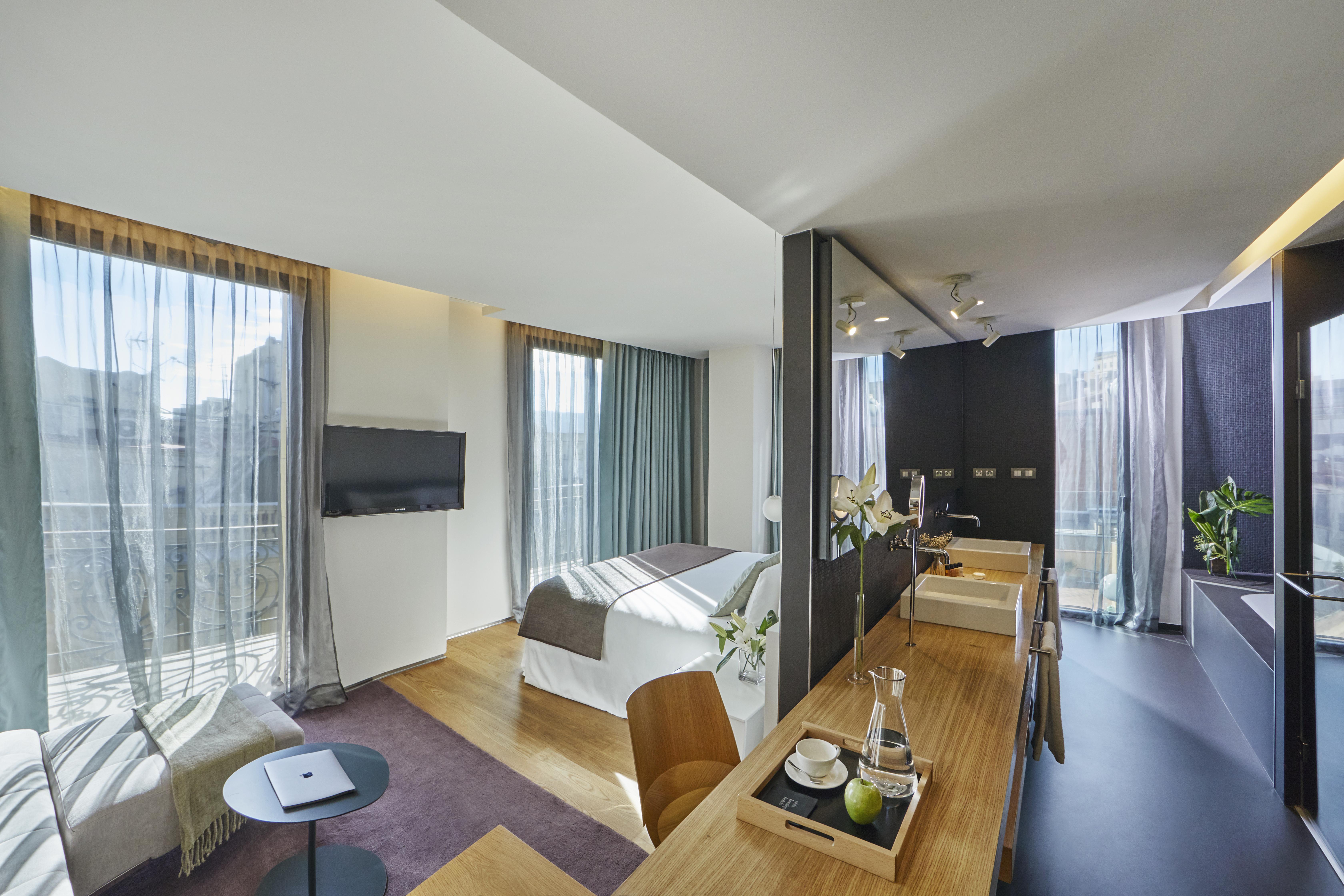 Hotel Ohla Barcellona Esterno foto A suite at the hotel