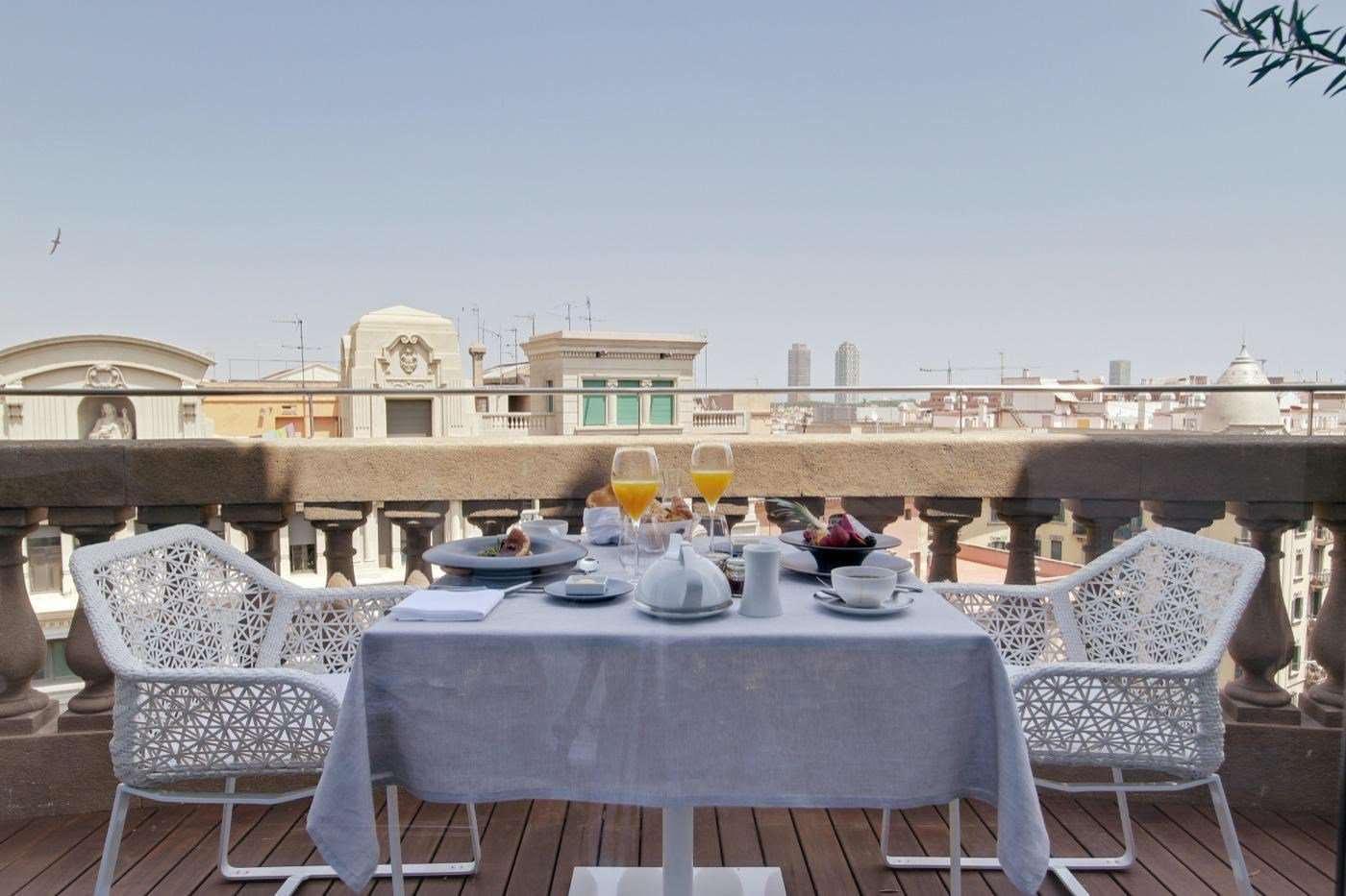 Hotel Ohla Barcellona Esterno foto The Terrace