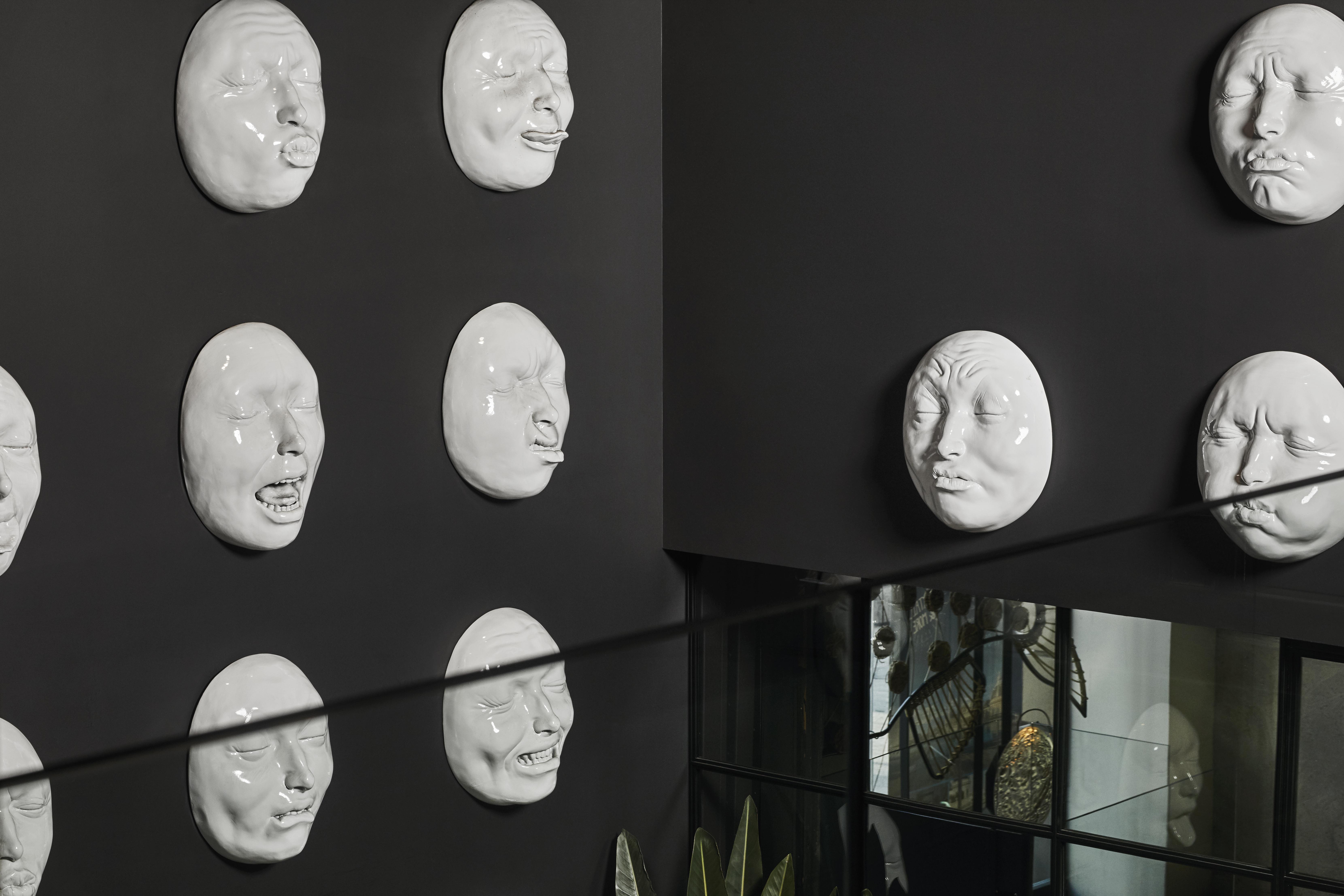 Hotel Ohla Barcellona Esterno foto Masks of the Commedia dell'Arte